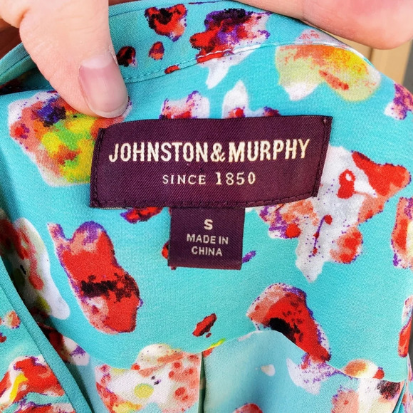 Johnston and Murphy Multicolored V-Neck Print Pockets Blouse Size Small - Picture 2 of 14